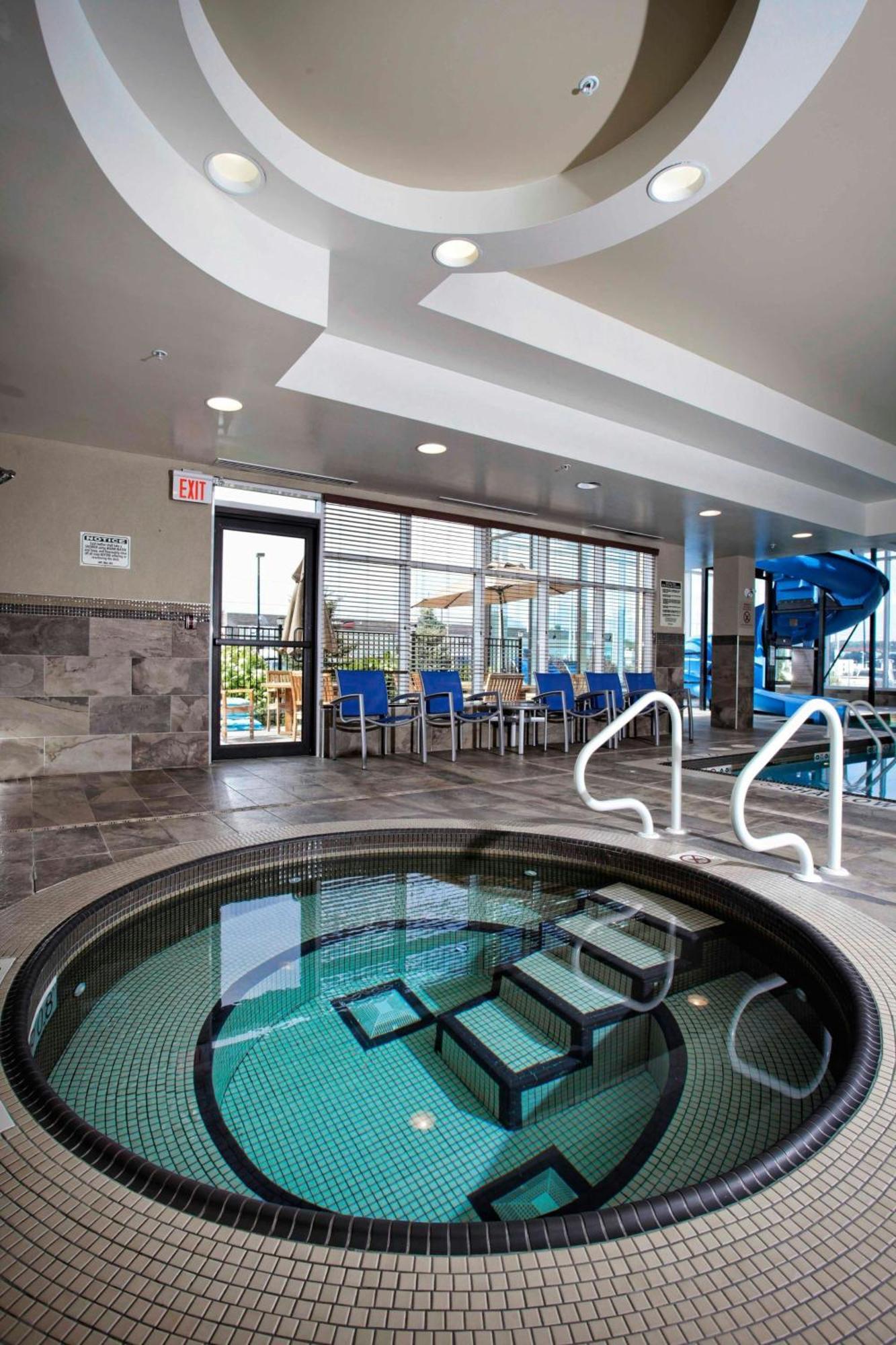 Towneplace Suites By Marriott Sudbury Eksteriør billede