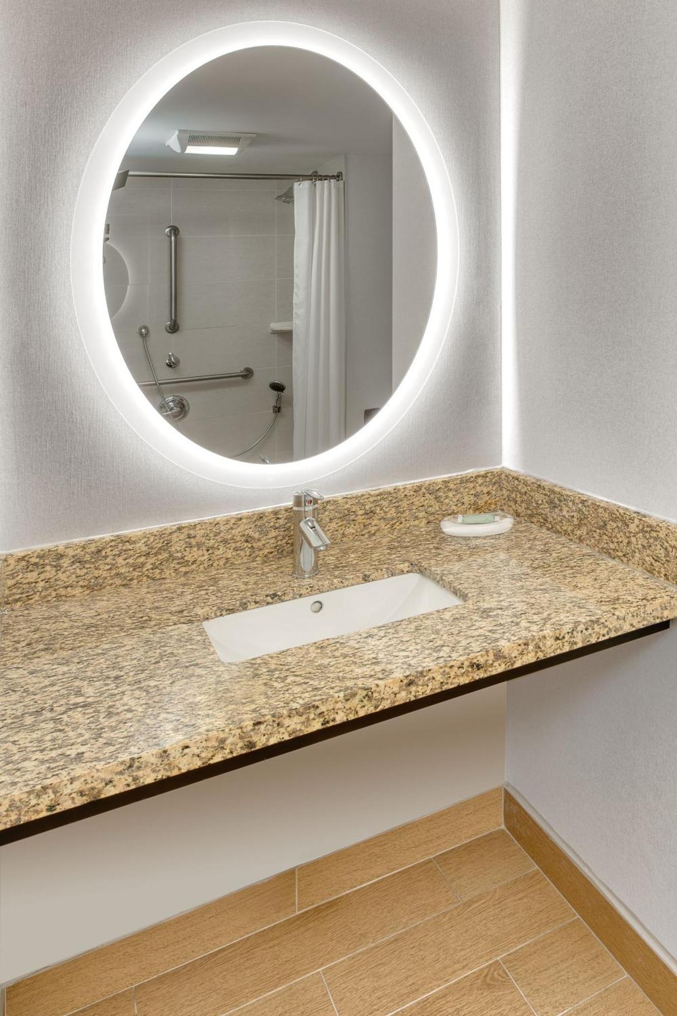 Towneplace Suites By Marriott Sudbury Eksteriør billede