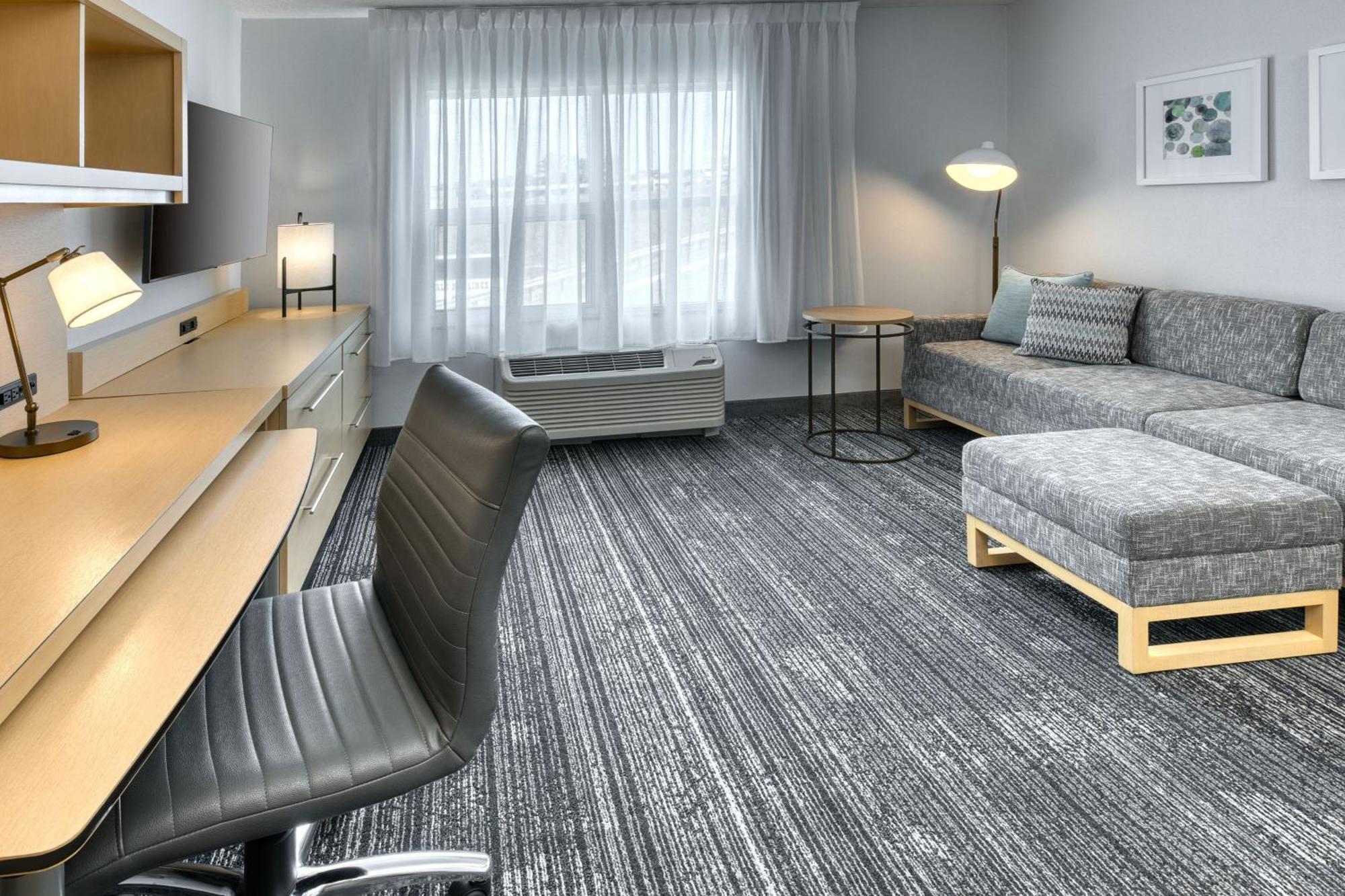 Towneplace Suites By Marriott Sudbury Eksteriør billede